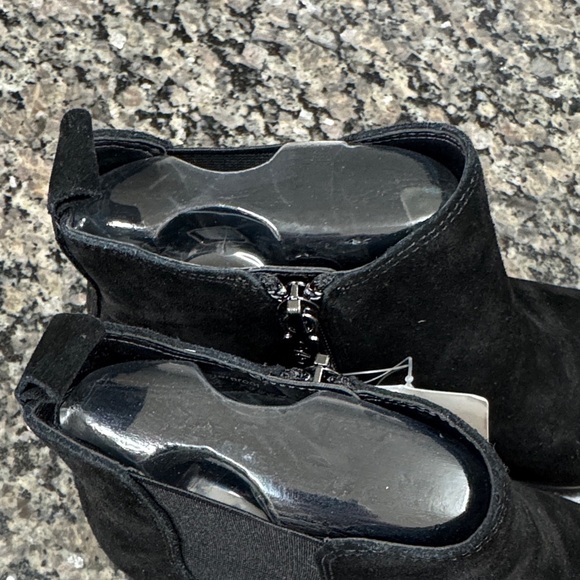 Aqua College waterproof Black Suede Ankle Boots NEW 6.5 - Picture 9 of 13